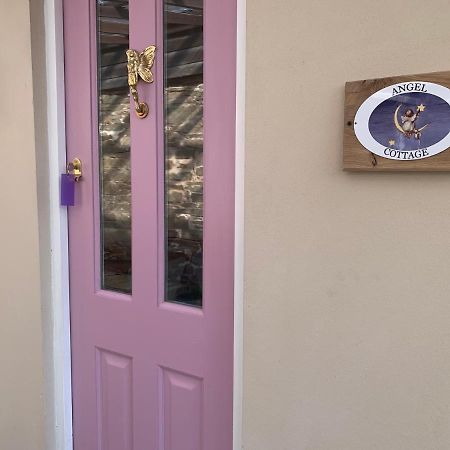 Cottage With Outstanding Views Velindre  Εξωτερικό φωτογραφία