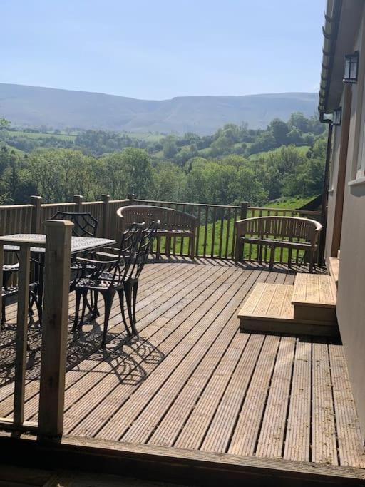 Cottage With Outstanding Views Velindre  Εξωτερικό φωτογραφία